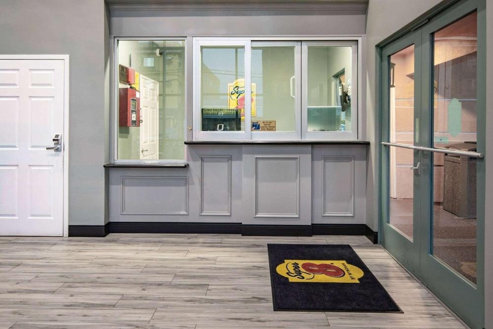 Queen Room with Two Queen Beds and Mobility/Hearing Access - Non-Smoking